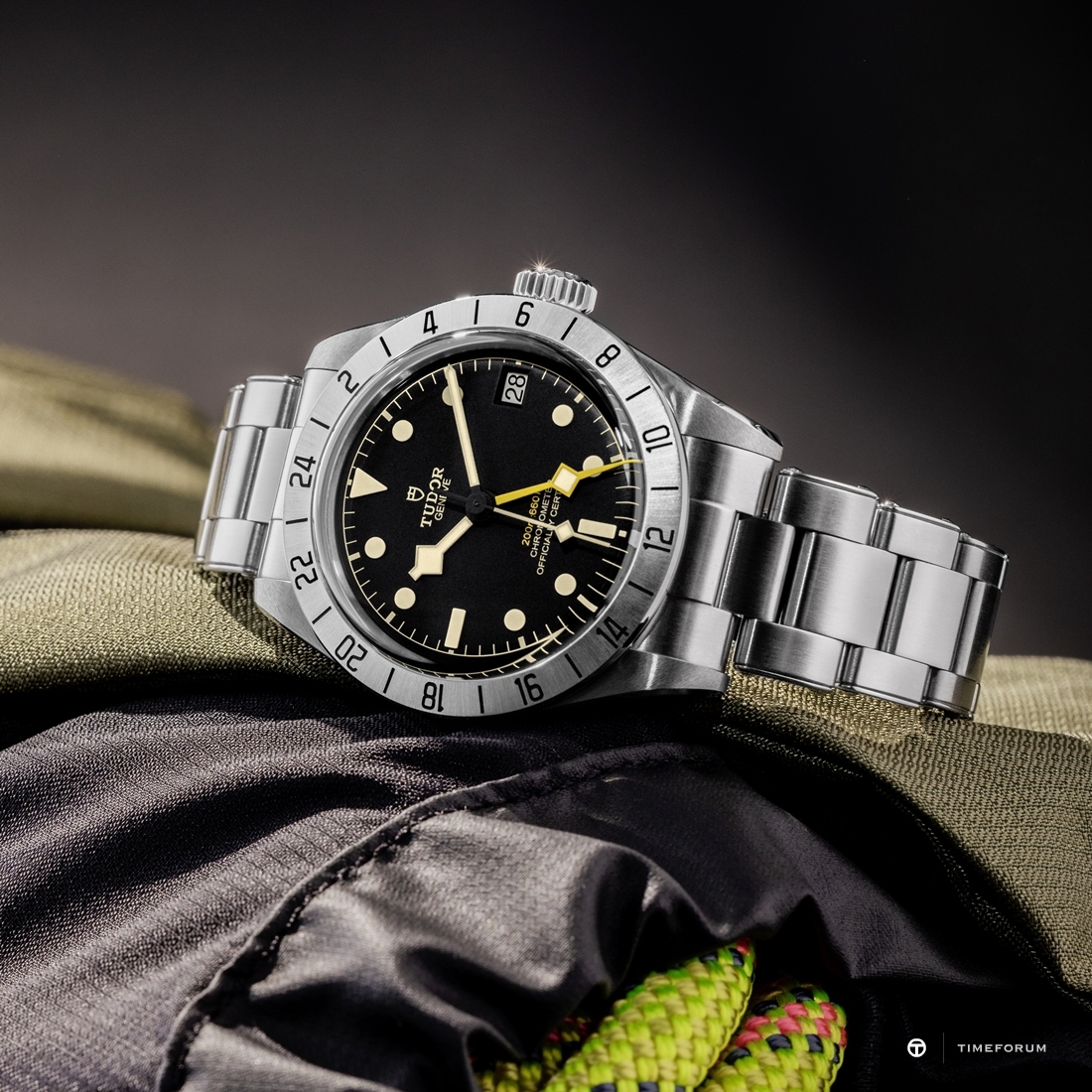 TUDOR-2021-S386144.jpg