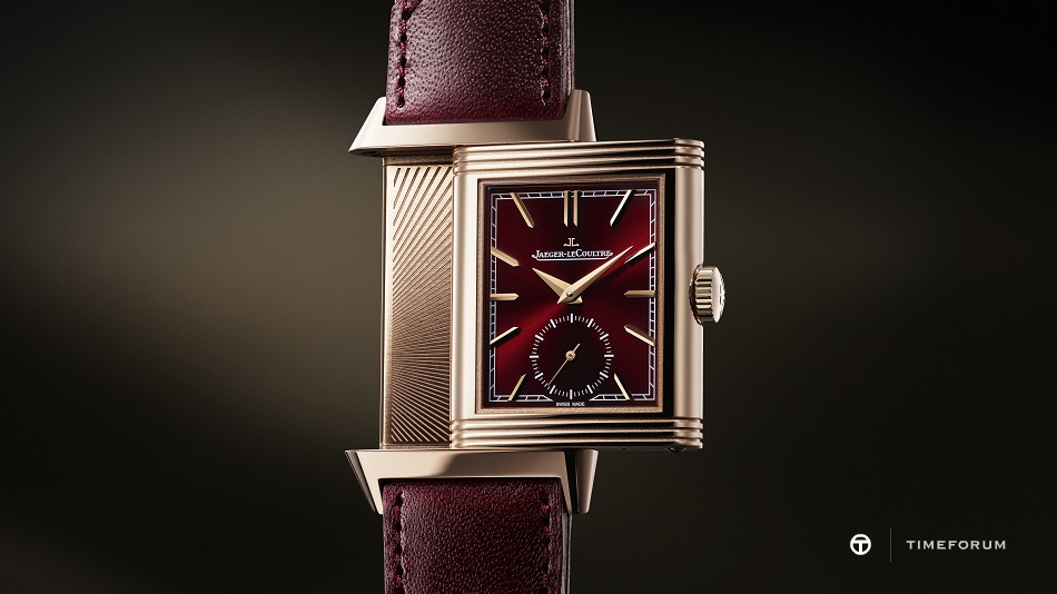 jaeger-lecoultre-reversotributesmallseconds-burgundy-01-16-9.jpg