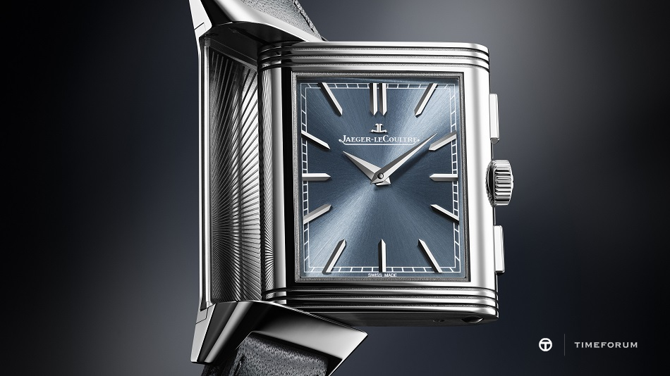 jaeger-lecoultre-reversotributechronograph-steel-recto-01-16-9.jpg