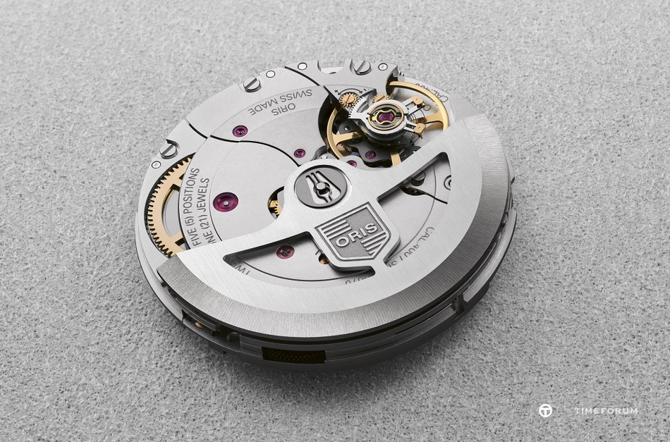 Oris movement Calibre 400_HighRes_12080.jpg