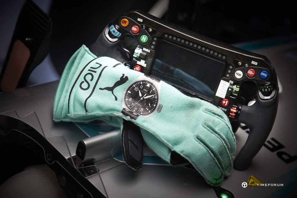 Ingenieur Mood - Mercedes AMG Petronas Formula One Team_1179254.jpg