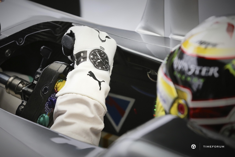 Ingenieur Mood - Mercedes AMG Petronas Formula One Team_1179249.jpg