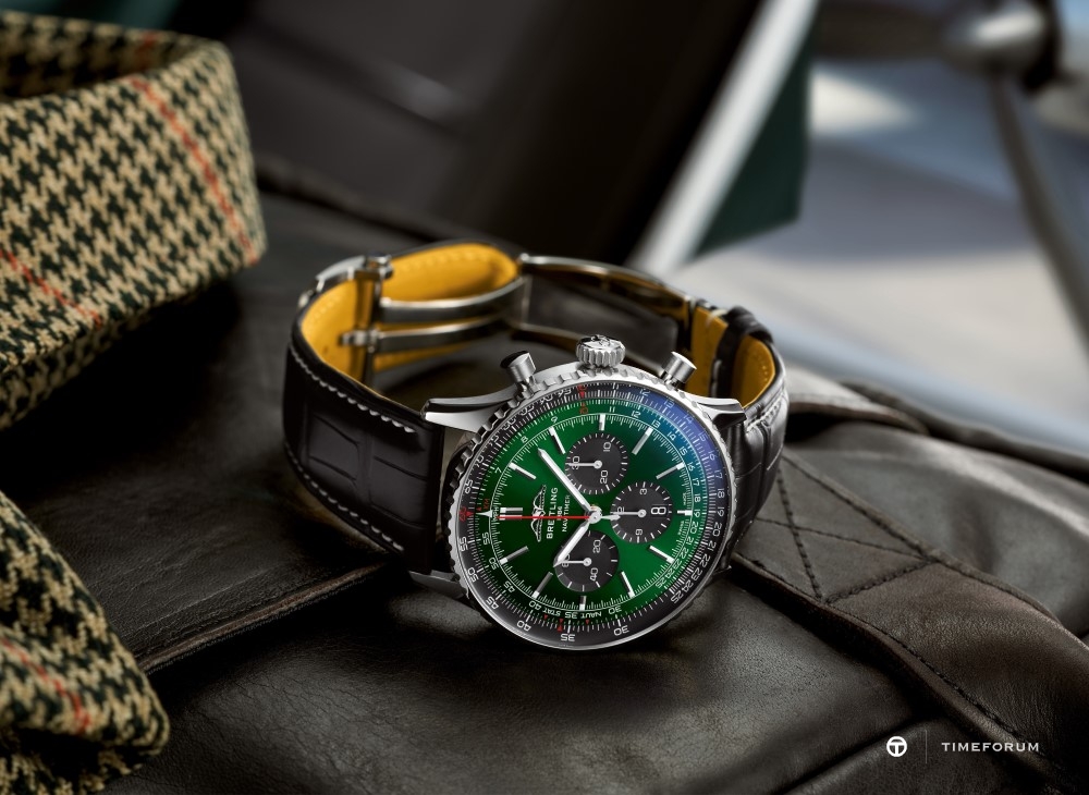 07_navitimer-b01-chronograph-46_ref.-ab0137241l1p1_rgb-1.jpg