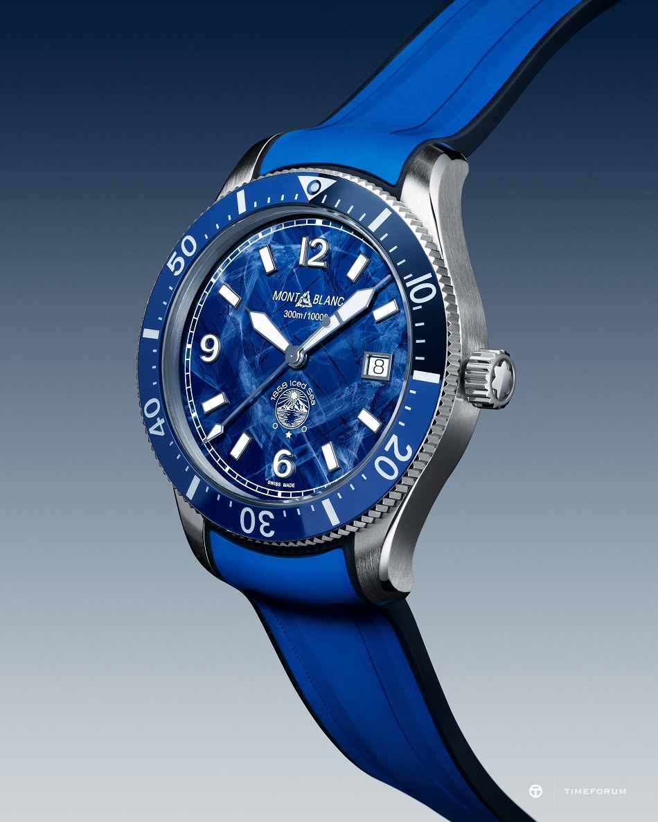 Montblanc 1858 Iced Sea Automatic Date - Blue (8).jpg