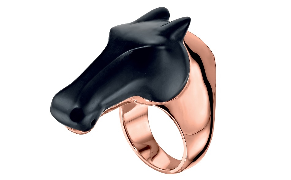 68. Galop ring in rose gold and black jade.jpg