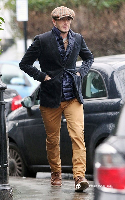 david-beckham-stays-warm-in-blazer-field-vest-and-red-wing-boots-out-in-london.jpg