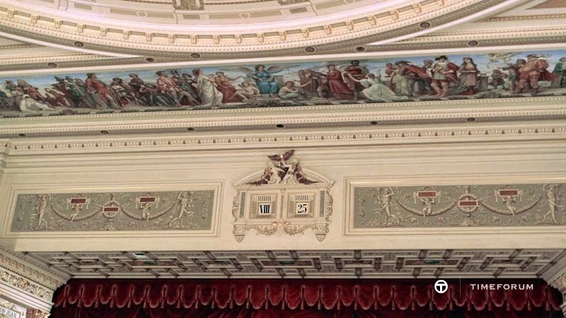 Semper-Opera-House-Dresden.jpg