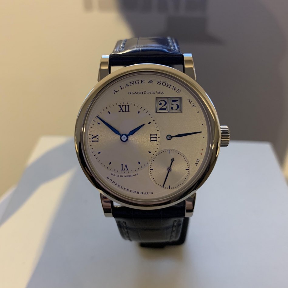 5D128FE7-C0E6-4967-8E75-28230E9C1301.jpeg : A.Lange & Soehne Seoul exhibition