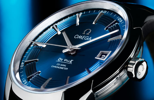 Omega-Hour-Vision-Blue-Watch-3.jpg