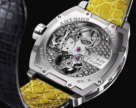 Antoine-Preziuso-Dragon-Scale-watch.jpg