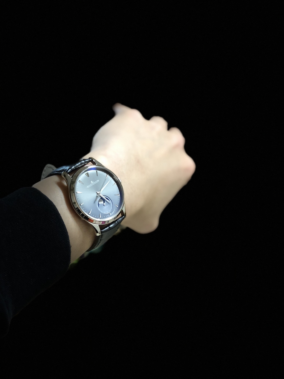 EA272B82-793F-442F-B261-E549294DF6DB.jpeg : 새해 한주 수고 많으셨습니다 ^^ (feat. Ultra thin moon phase)