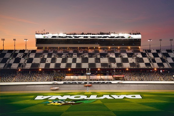 Daytona_International_Speedway_2013_1000-570x379.jpg