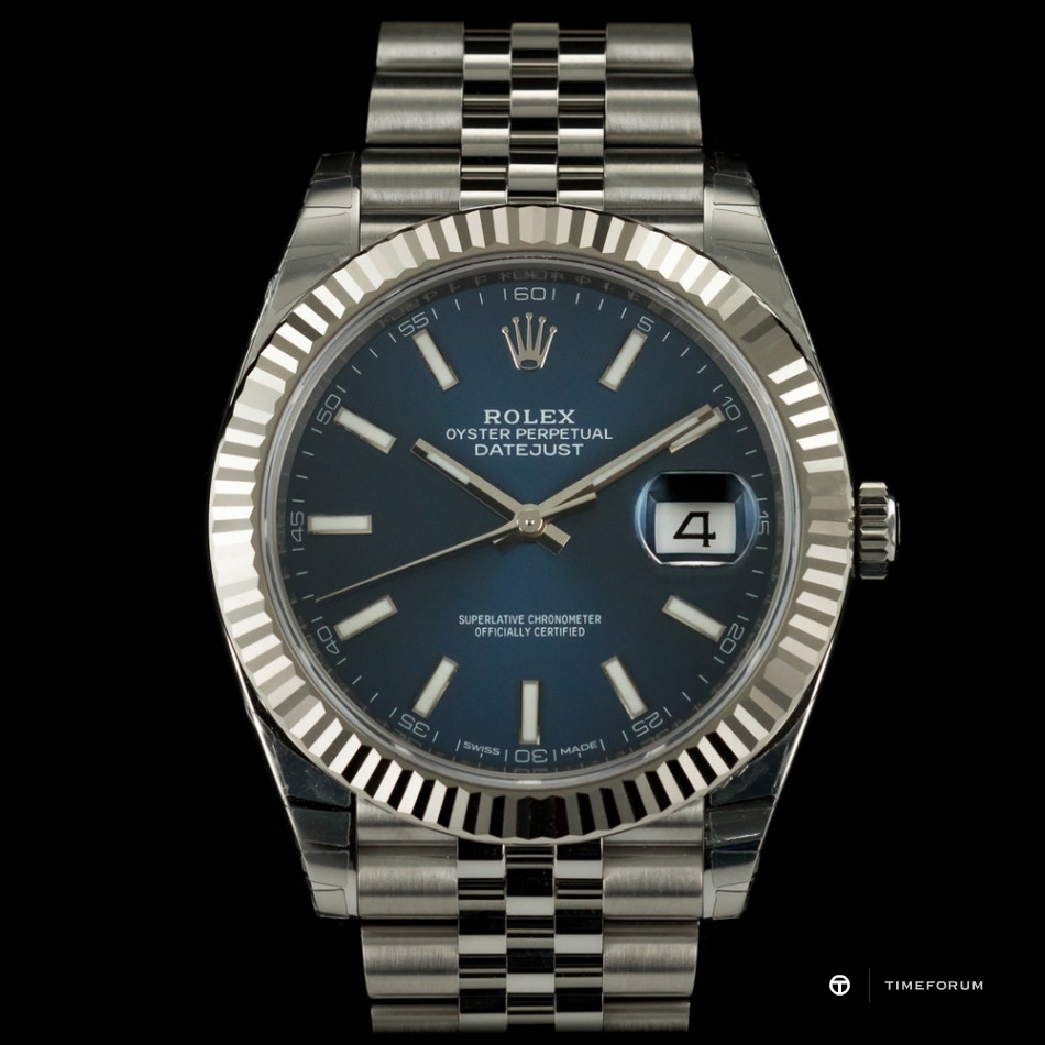 regal+-+time+-+rolex+-+oyster+-+perpetual+-+datejust+-+41mm+-+126334+-+london+-+dealer+-+1.jpg : 로렉스뉴비)인덱스위치가 미묘하게 다른것 같아요!!