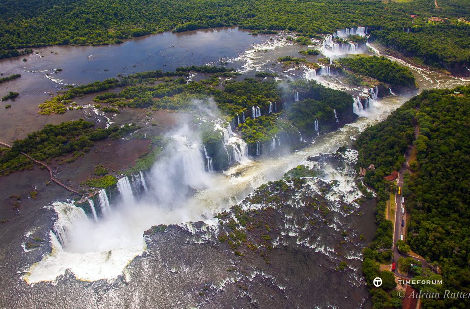 iguazu-falls-helicopter.jpg