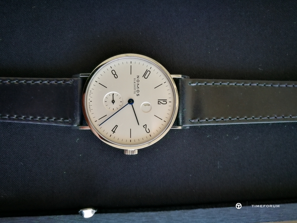 IMG_20180301_142415.jpg : Nomos Tangente Gangreserve