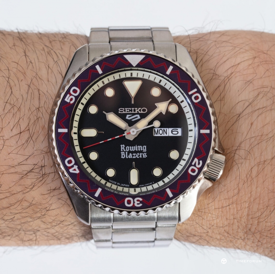 Seiko-5-x-Rowing-Blazers-Watches-19-1-1140x1135.jpg : 혹시이모델아시는분?