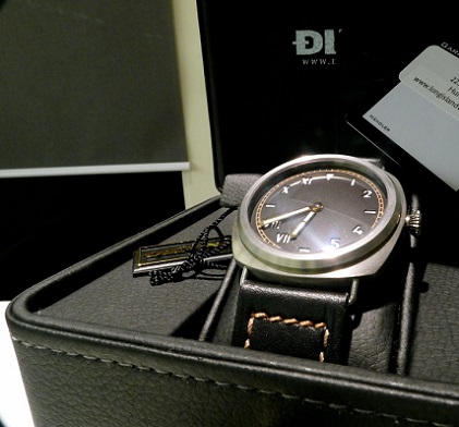 fsot-dievas-vintage-california-titanium-unitas-6497-hand-wind-mechanical-watch-bought-on-62112.jpg