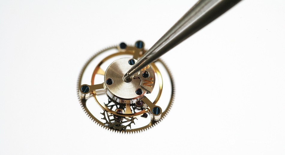 Tourbillon  Cage 2.jpg