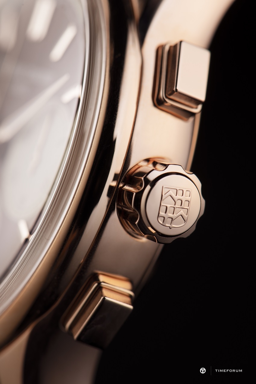 Frederique_Constant_FC-760CHC4H4_detail_2_photo©eric_rossier_HD.jpg