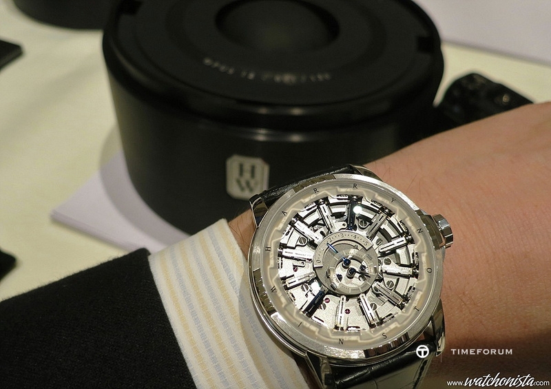 harry_winston_opus_12__baselworld_2012_13_0.jpg