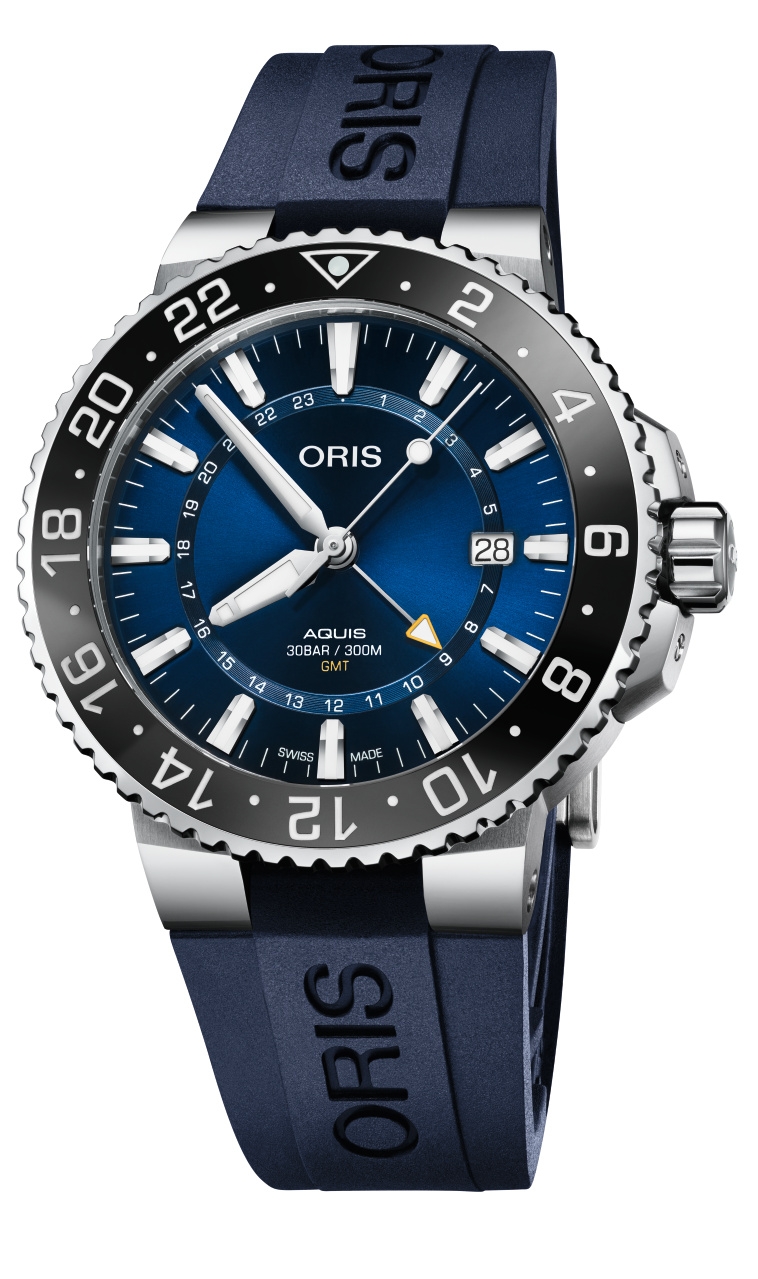 01 798 7754 4135-07 4 24 65EB - Oris Aquis GMT Date_LowRes_9575.jpg