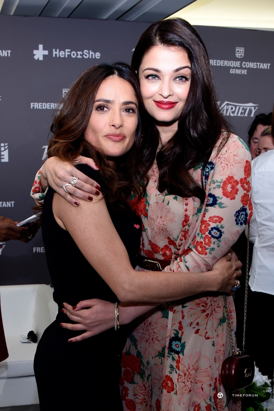 Frederique_Constant_Cannes_2015_Actresses_Aishwarya_Rai_Bachchan_and_Salma_Hayek.jpg