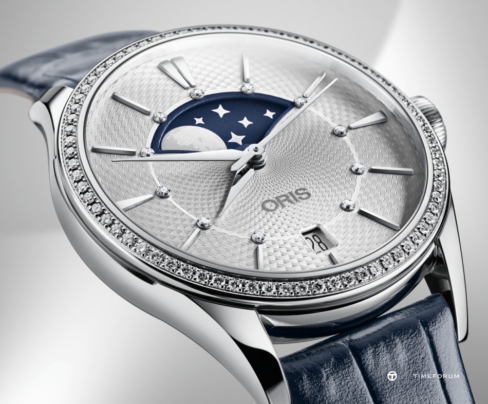 01 763 7723 4951-07 5 18 66FC - Oris Artelier Grande Lune, Date Diamonds_LowRes_7564.jpg