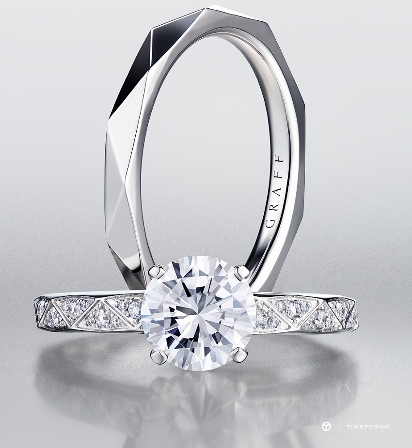 - MAIN VISUAL - GRAFF Laurence Graff Signature engagement ring and wedding band.jpg
