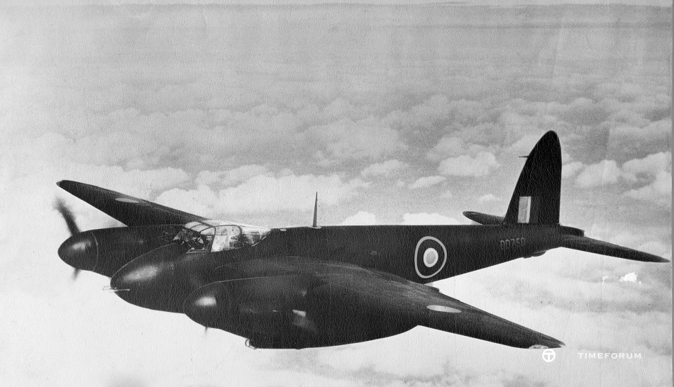 25_archive-image-of-a-de-havilland-d.h.98-mosquito-in-its-nightfighter-version-1.jpg