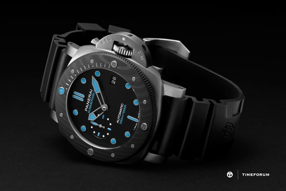 PANERAI_SUBMERSIBLE_BMG-TECH_47MM_PAM00799_6.jpg