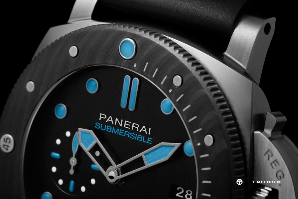 PANERAI_SUBMERSIBLE_BMG-TECH_47MM_PAM00799_4.jpg