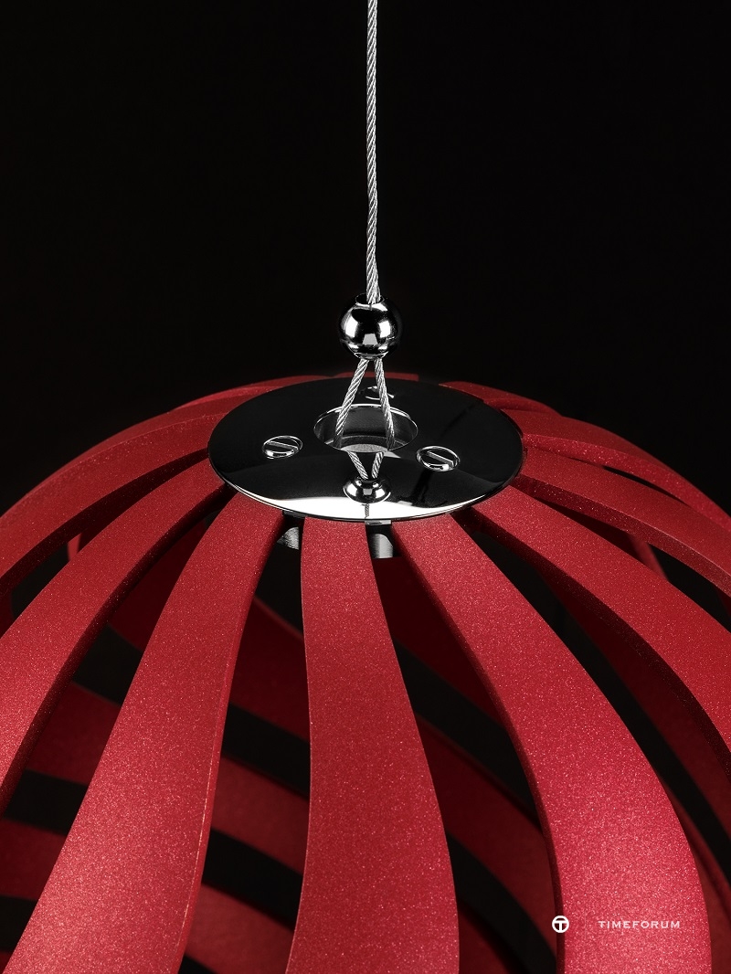 Hot Balloon - Red - Ceiling clock detail.jpg