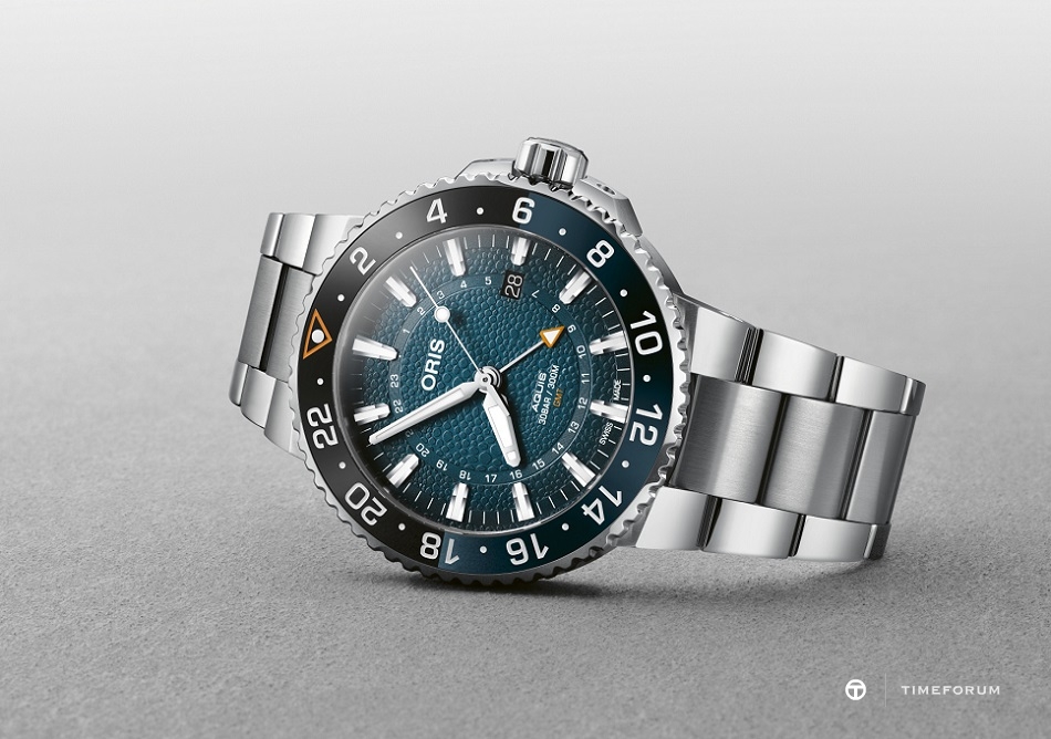 01 798 7754 4175-Set - Oris Whale Shark Limited Edition_HighRes_12909.jpg