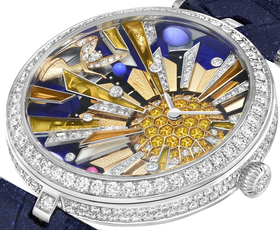 1595950272_VCARO8Z500_-_Lady_Arpels_Soleil_Féerique_-_Close-up_©_Van_Cleef_&_Arpels.jpg