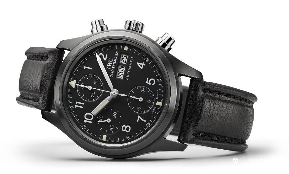 iwc-pilotswatchchronograph3705ceramic1994-lifestyle.jpg