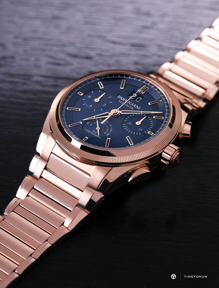 parmigiani-tondagraph-gt-rose-gold-blue-3.jpg