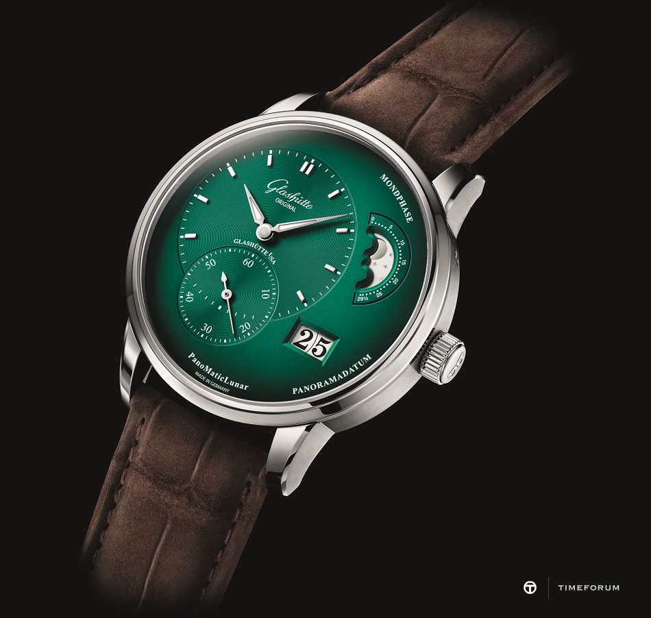 Glashütte_Original_PML_Forest_Green_1-90-02-13-32-31_PR2.jpg