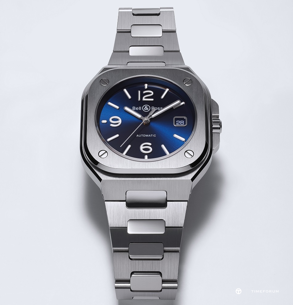 J21-01-BR05-blue.jpg