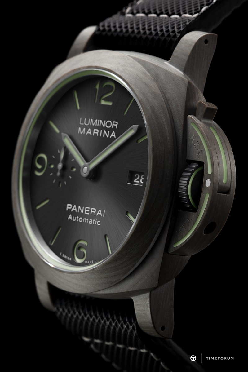 pam01119-panerai-luminor-marina.jpg