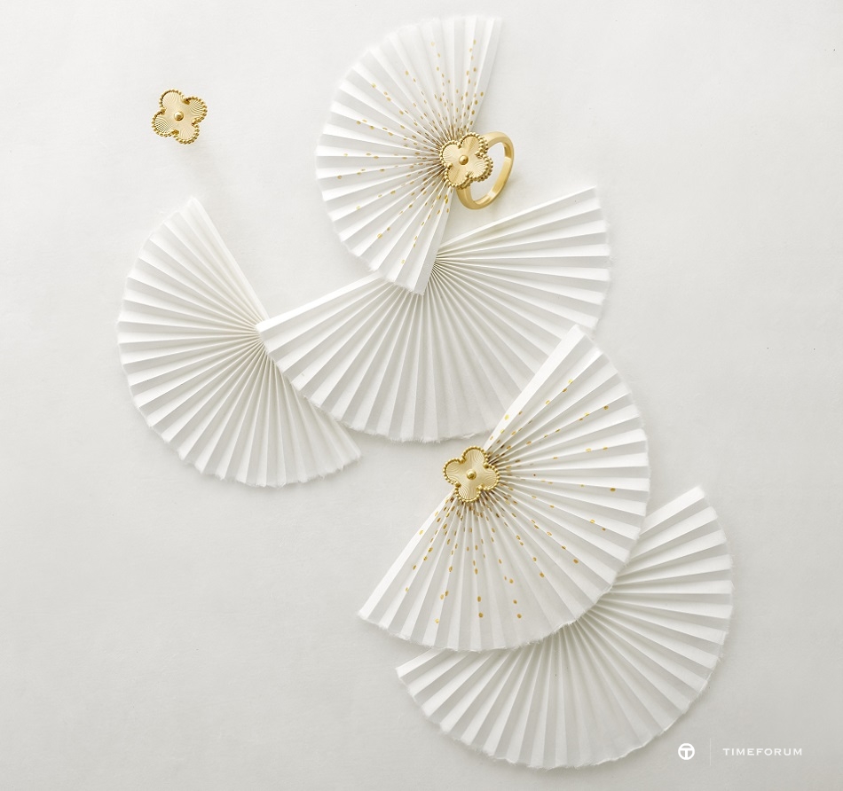 Vintage Alhambra ring and earrings - Van Cleef & Arpels SA 2020 - Crea Dir Younghee Suh.jpg