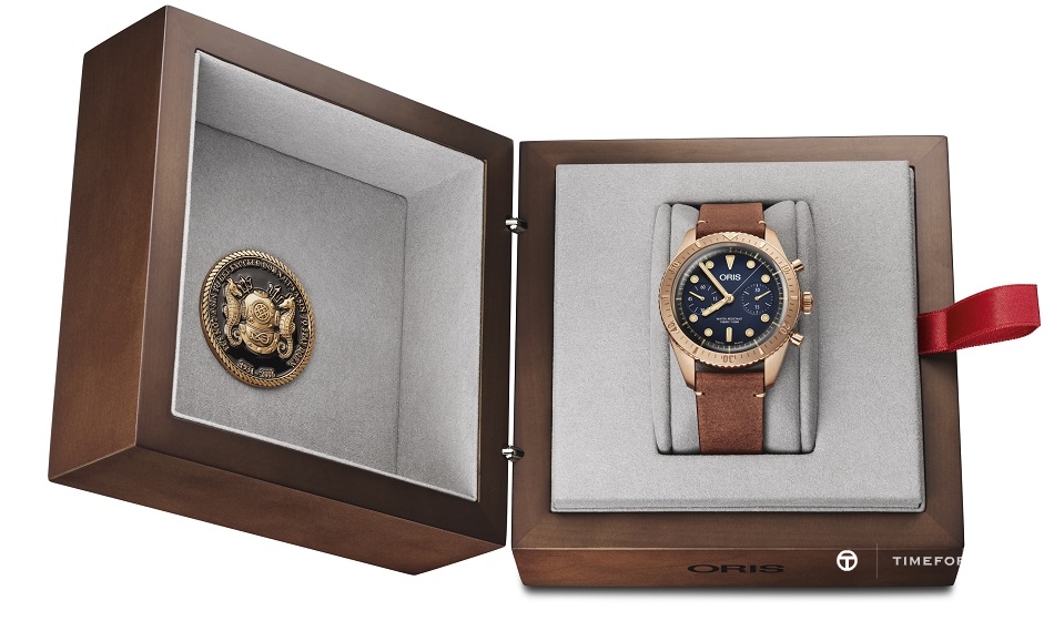 01 771 7744 3185-Set LS - Oris Carl Brashear Chronograph Limited Edition_HighRes_7926.jpg