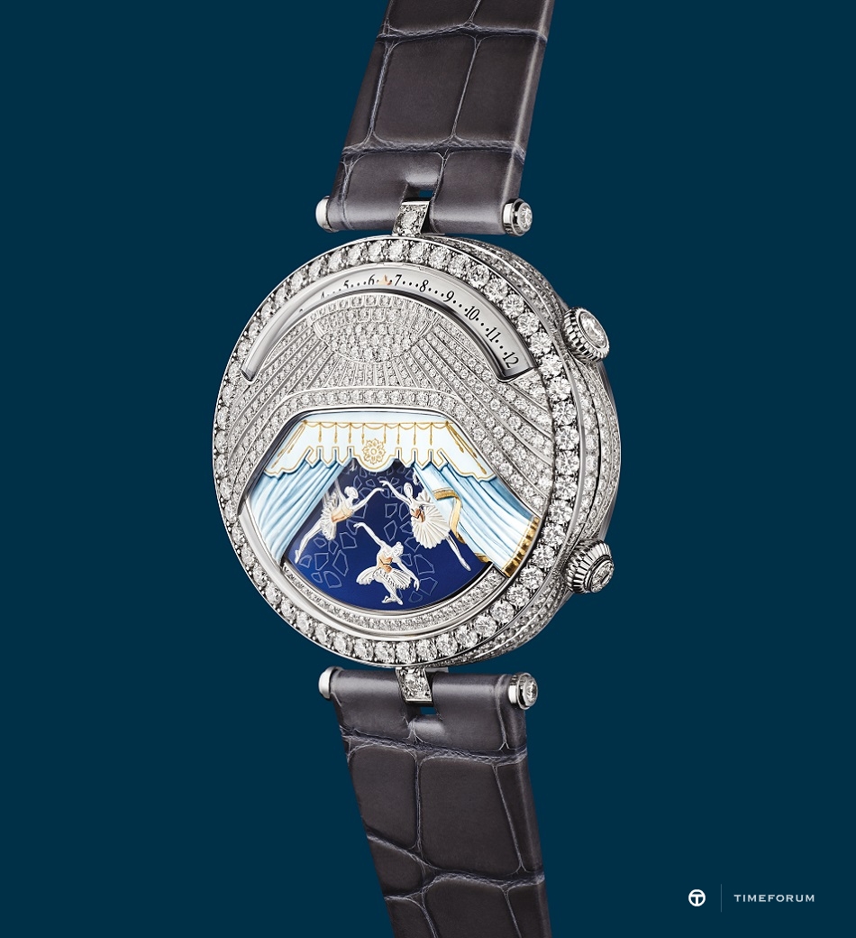 Packshot_Ballerines_Musicales_-_Montre_Diamant_V2_CMJN_2079796.jpg