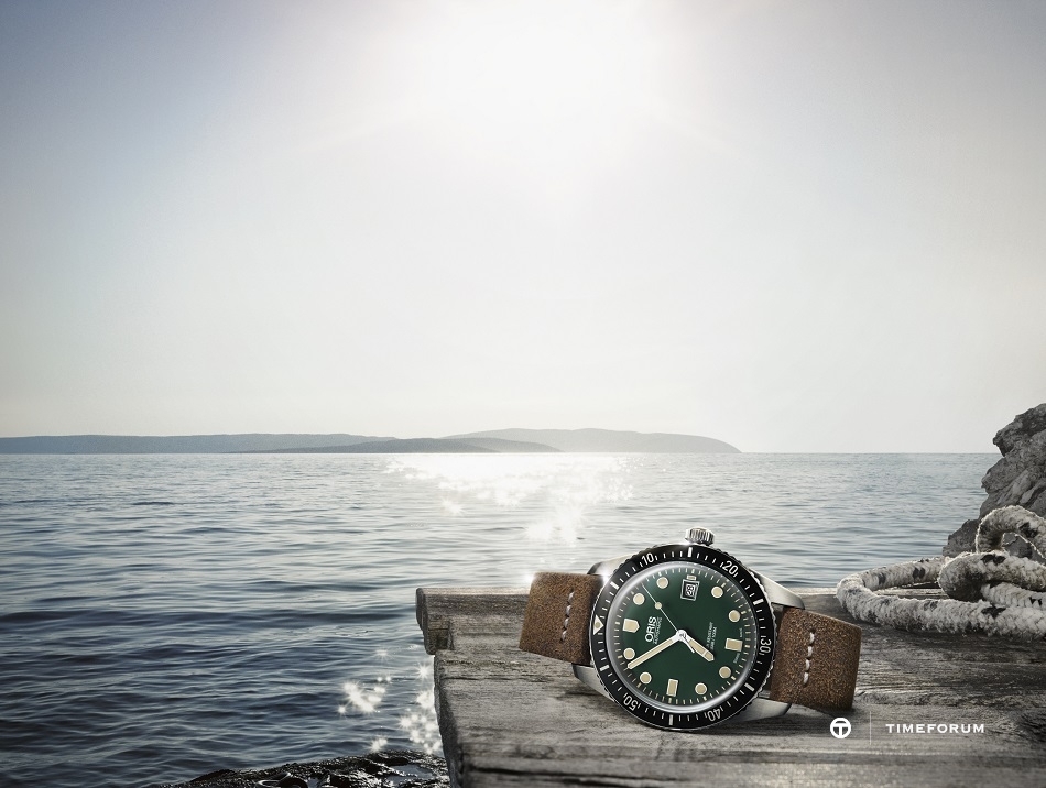 01 733 7720 4057-07 5 21 02 - Oris Divers Sixty-Five_HighRes_5931.jpg