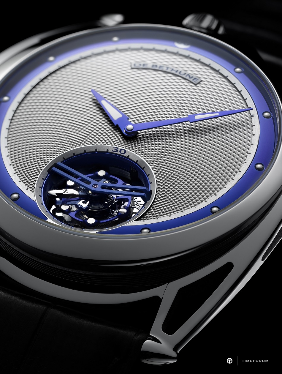 DeBethune_DB28XPTourbillon_Closeup.jpg