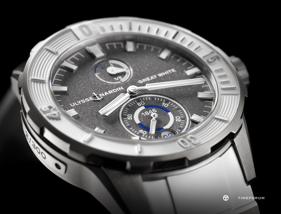 moodshot_un_new_diver_chronometer_great_white_2.jpg