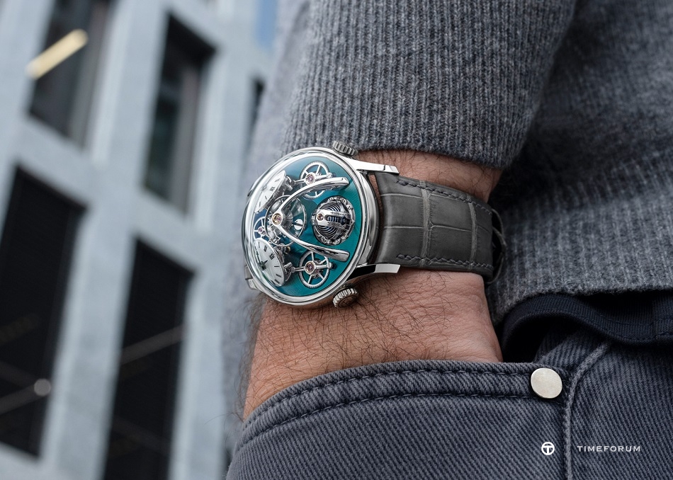 MBandF_LMX_Ti_Wristshot1_Lres.jpg