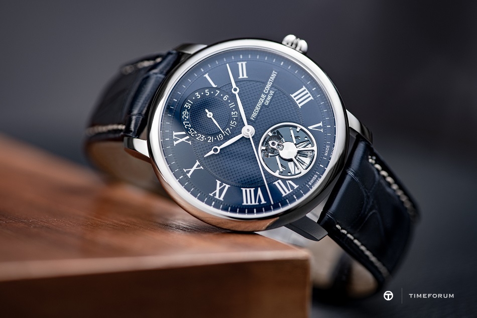 Frederique_Constant_FC-810MCN3S6_Photo©Eric_Rossier_PR_1_SD.jpg