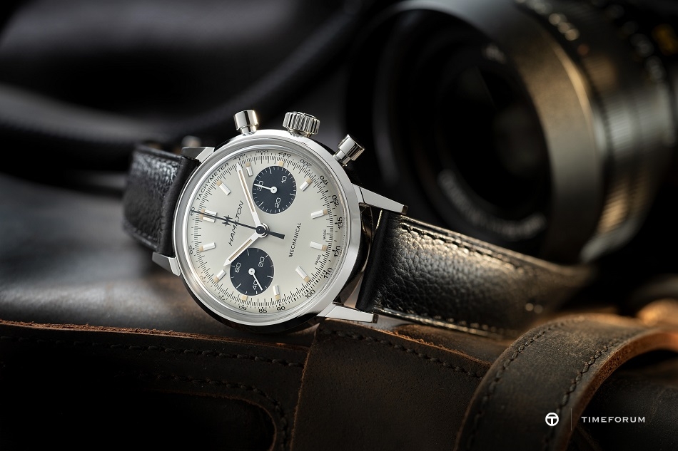 Hamilton Intra-Matic Chronograph H_H38429710_Lifestyle.jpg