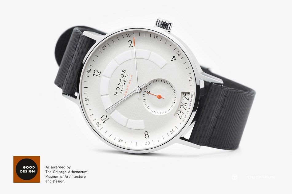 000_NOMOS_Glashuette_Autobahn_neomatik_41_Good_Design_Award.jpg