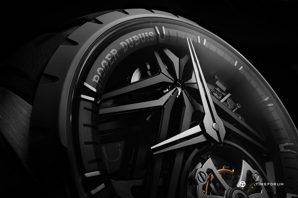 excalibur-single-flying-tourbillon-dark-grey-dlc-titanium-42mm-2.jpg